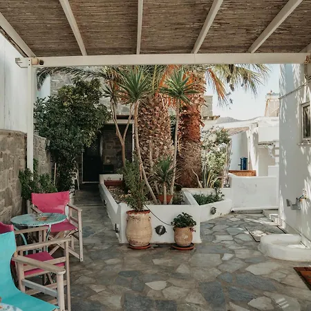 Bofor & Aparthotel 2*