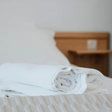 Bofor & Apartmanhotel Livadákia