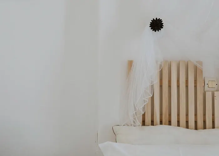 Bofor & 公寓式酒店 Livadakia